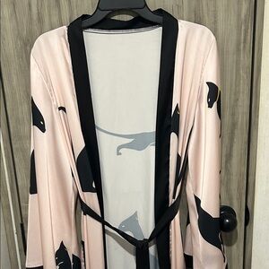 SHEIN Pink and Black Panther Print Robe